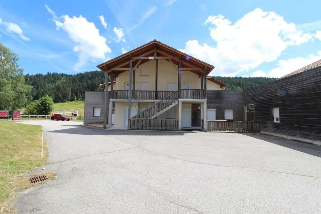 Le Petit Bonhomme De Neige Apartamento Gérardmer Exterior foto