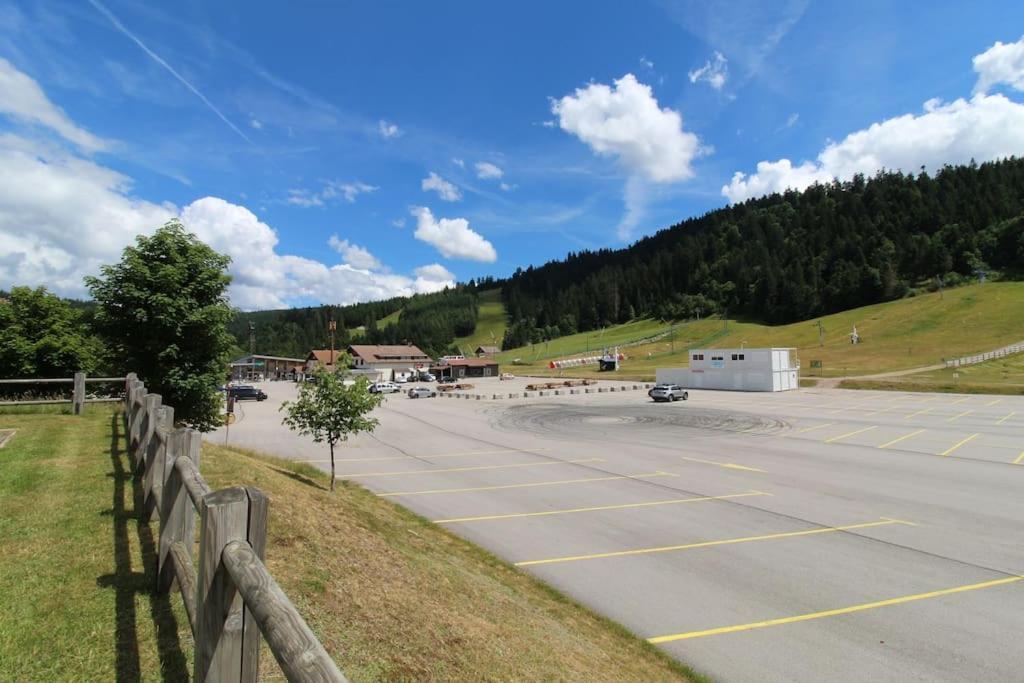 Le Petit Bonhomme De Neige Apartamento Gérardmer Exterior foto